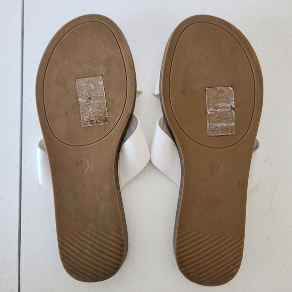 Pierre Dumas White Sandals Size 5 1/2 💖 - Picture 6 of 8